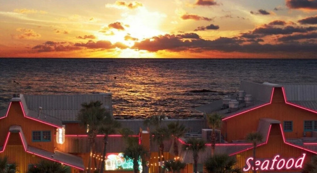 Sterling Gem Heated Pool Beach Front, Varaa Hotelli Destin Emerald Coast