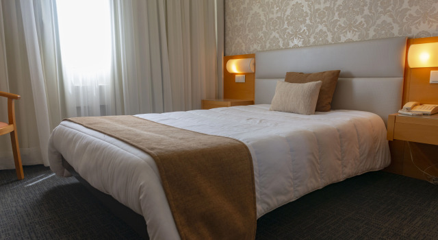 Hotel Eurosol Leiria & Jardim, Забронировать Отель Отели Лейрии с бассейном, рядом с Луис де Камоес Гарден, Бассейн