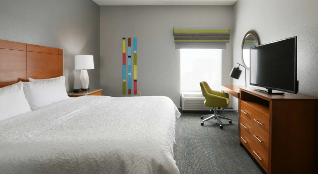 Hampton Inn & Suites Houston-Medical Center-NRG Park, Забронировать Отель Хьюстон Texas Gulf Coast, рядом с Baylor St. Luke's Medical Center-McNair Campus