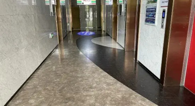 Shanshuiju Light Luxury Apartment (Linyi Global New Territories Branch), Prenota Appartamento Hotel a Shandong con parcheggio, Parcheggio