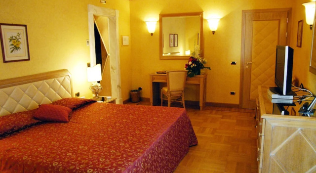 Двухместный номер Standard c 1 комнатой Park Hotel Villa Ariston