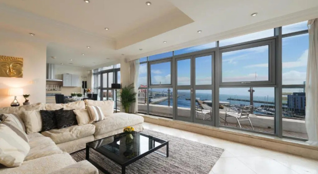 Апартаменты Luxury City Center Penthouse