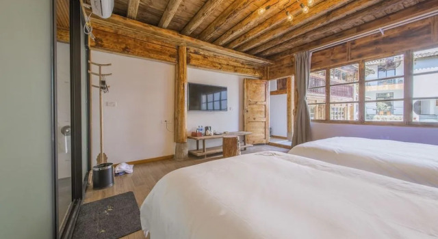 Jiannanshan Garden Homestay, Book Bed and Breakfast Hoteller i Kunming med parkering, Parkering