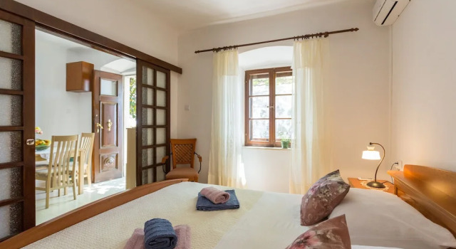 Sea View Apartments - Perovic