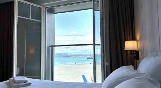 Номер Comfort Hôtel de la Baie