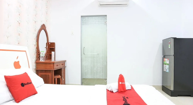 Reddoorz Near Khu che xuat Tan Thuan