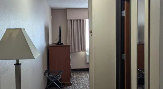 Люкс Standard Canby Inn and Suites