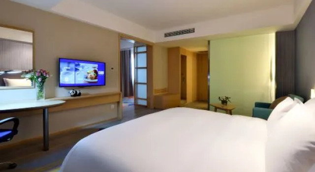 Четырёхместный люкс Holiday Inn Express Chengdu Tianhe by IHG