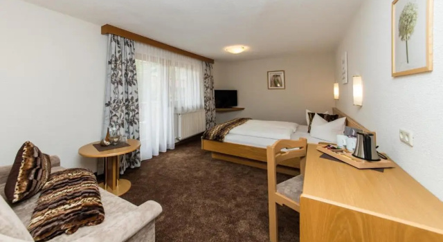 Двухместный номер Standard с балконом Hotel Idhof