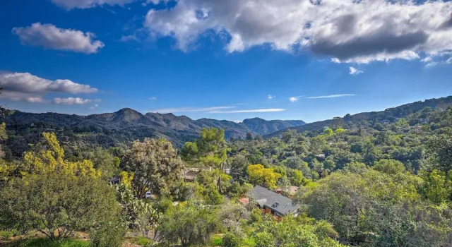 Cozy California Abode Near Malibu Beaches!