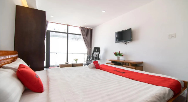 RedDoorz Plus near Hoang Van Thu Park 2, Забронировать Отель Отели Хошимина 3 звезды, 3*