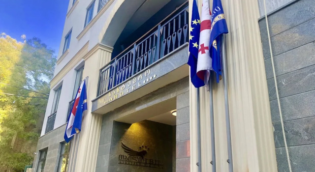 Tbili Hotel, Забронировать Отель Ваке Тбилиси, рядом с Tеатр имени Марджанишвили