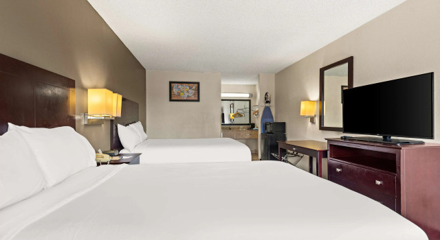Четырёхместный номер Standard Americas Best Value Inn Laurel