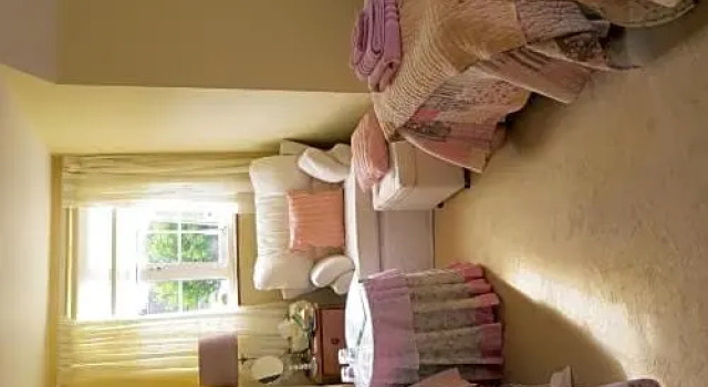 Tyreda, Buchen Sie Bed & Breakfast Ennis 