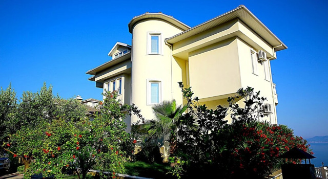 5 Bedroom Villa With Private Pool, Забронировать Вилла Алания 