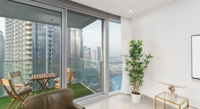 Апартаменты с балконом Lux BnB Opera Grand Burj Khalifa & Fountain View