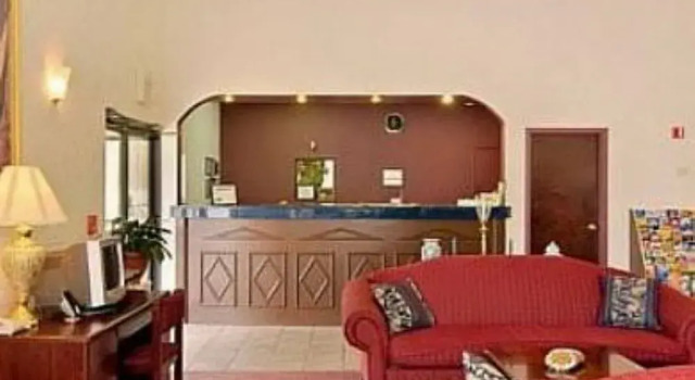 Super 8 Atlanta West/Douglasville, Забронировать Отель Дугласвилл Джорджия, рядом с WellStar Douglas Hospital