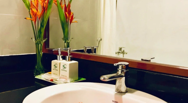 Двухместный номер Deluxe с балконом Hai Yen Hotel