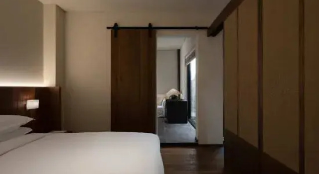Люкс Deluxe с видом на озеро Huangshan Chenkan Su House Hotel