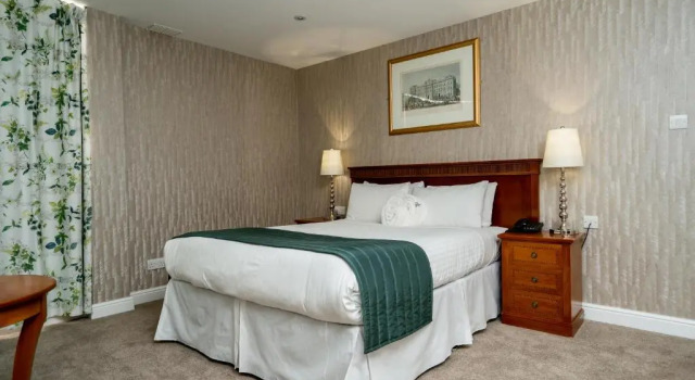 Люкс The Clarendon Hotel