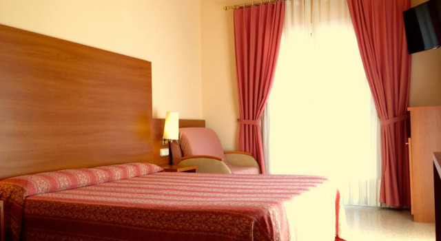 Hotel Nereida, Varaa Hotelli Hotellit Baix Empordà ruokailulla, Puolitäysi / Täysihoito