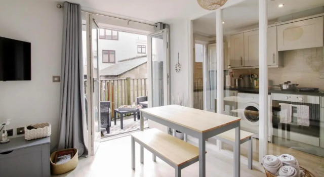 Apartment in the heart of Penzance, Забронировать Апартаменты/квартира Апартаменты Пензанс, рядом с Баптистская церковь Св. Иоанна, Апартаменты/квартира