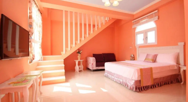 Suite Decoupage Manor