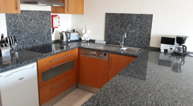 Апартаменты Remarkable 1-bed Apartment in Olhos de Água