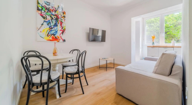 Апартаменты Central Cozy 2 Bedroom Apartment