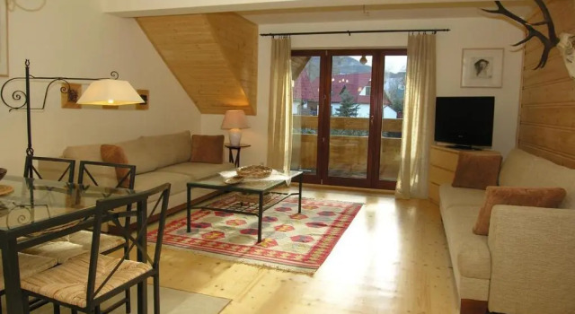 Apartamenty w Dolinie Słońca, Book Apartment Hotels in Tatras with Parking, Parking