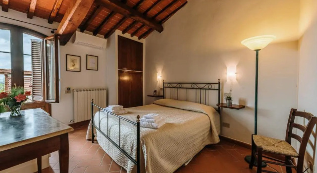 Villa Di Sotto, Book Villa Hotels in Villa with a Pool, Swimming Pool
