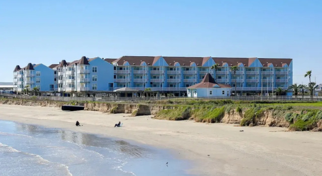 Abundant Relaxation by Ryson Vacation Rentals