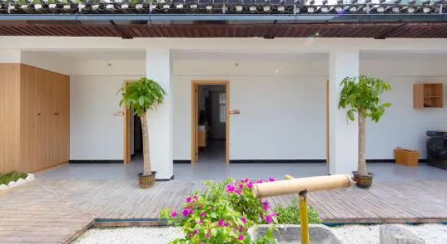 Zhumeng Yingyue River View Homestay