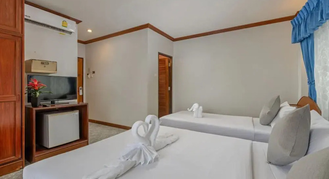 Трёхместный номер Superior Break Point Patong Hotel