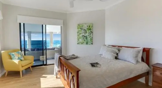 Castaways Beach Escape, Varaa Hotelli Castaways Beach Queensland