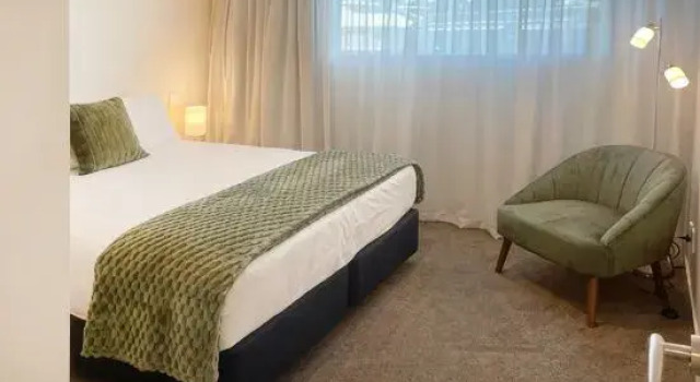 Люкс с 3 комнатами Navigate Seaside Hotel