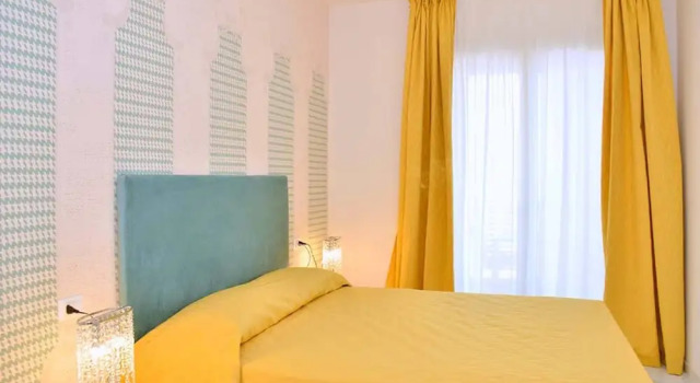 Sea Oasis - Apartment With Terrace and Enchanting View, Prenota Appartamento Hotel a Veneto con parcheggio, Parcheggio