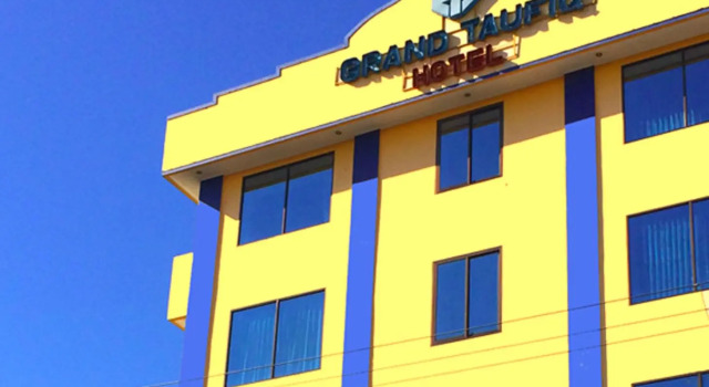 Grand Taufiq Hotel