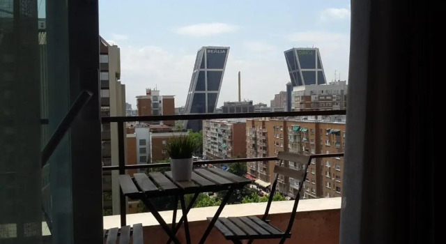 Апартаменты Apartamento Calle Mauricio Legendre