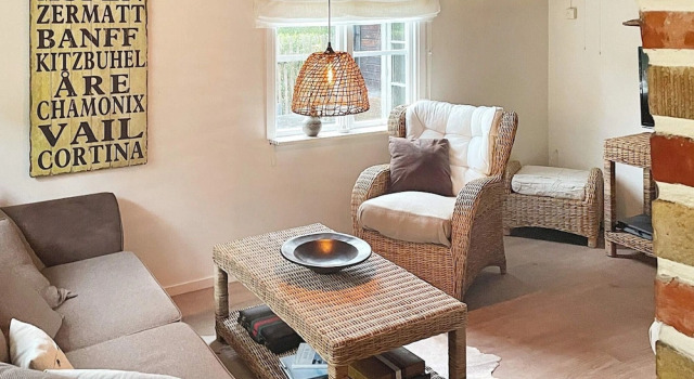 4 Star Holiday Home in Gotlands Tofta, Varaa Lomakoti Gnisvard 