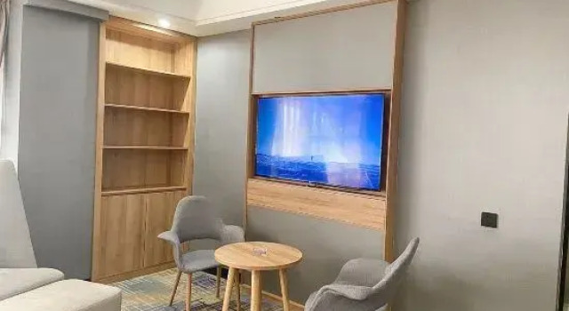 Ruochu Hotel