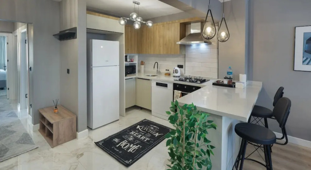 Апартаменты Superior Bright Gorgeous 2BR Apt in Ortakoy