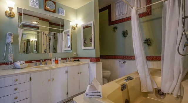 Pinehill Inn, Забронировать Отель Отели Иллинойс 3 звезды, 3*