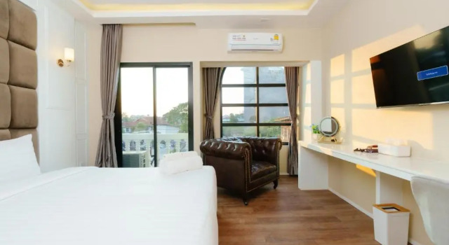 Одноместный номер Deluxe Calinton Hotel