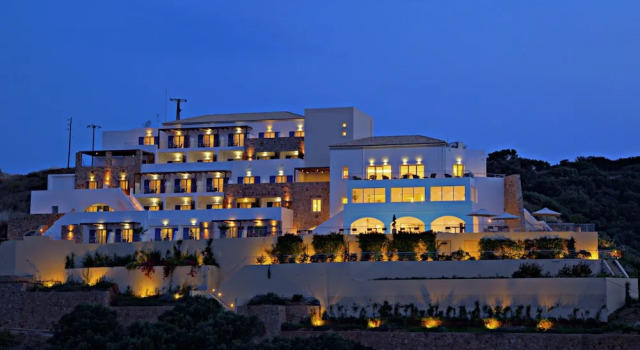Kythereia Hotel, Забронировать Курортный отель Агия-Пелагия Китира, рядом с Порт Агия-Пелагия