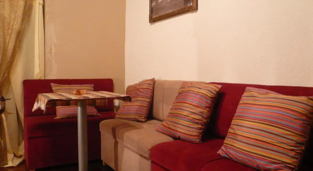 Philippos Hotel, 预订 酒店 Psarádes Prespes