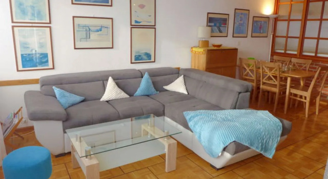 Grand Large A/B 28672, Prenota Hotel Hotel a Canton Vallese con parcheggio, Parcheggio