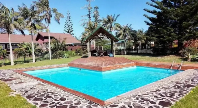 Fletcher Christian Apartments - Manava Suites, Reserva ahora Apartamento Hoteles en Burnt Pine con piscina, Piscina