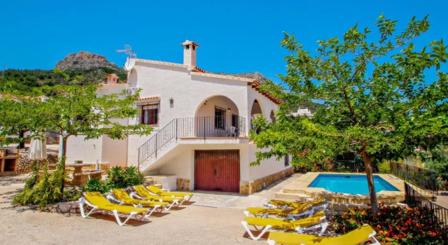 Коттедж Laura-28A - traditionally furnished detached villa with peaceful surroundings in Calpe
