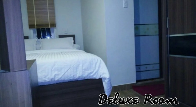 Lewi House, Rezervovat Hotel Hotely v Medan s parkováním, Parkování
